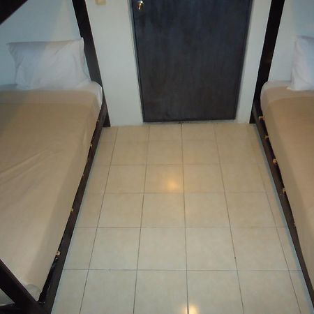Humble Bumble Hostel Playa del Carmen Exterior foto