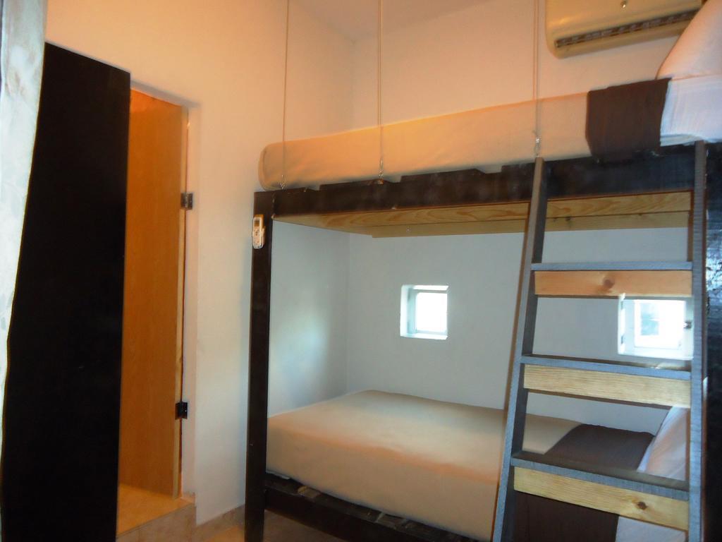 Humble Bumble Hostel Playa del Carmen Exterior foto