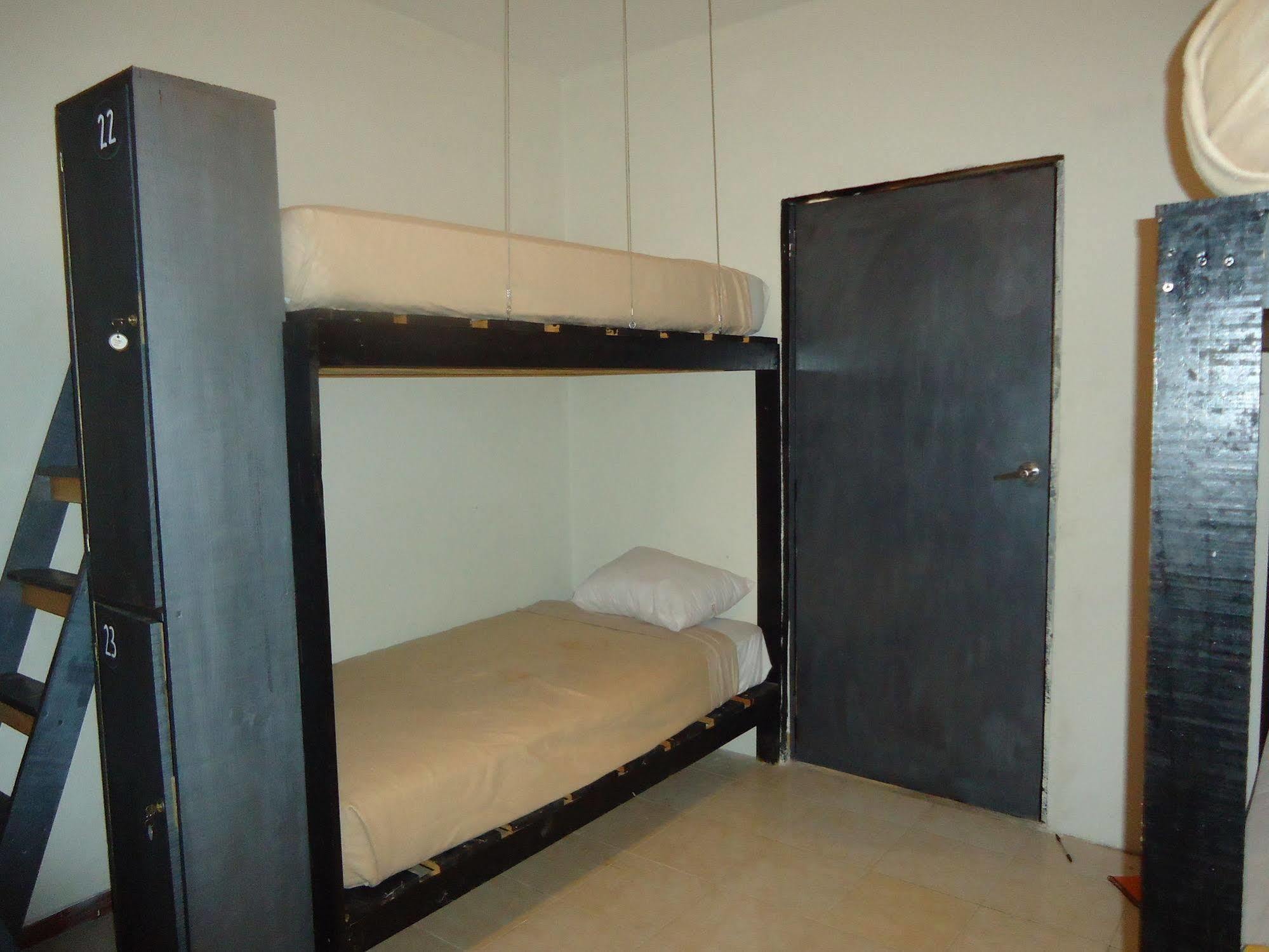 Humble Bumble Hostel Playa del Carmen Exterior foto
